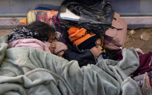 Familias inmigrantes enfrentan el aumento del alquiler en Queens